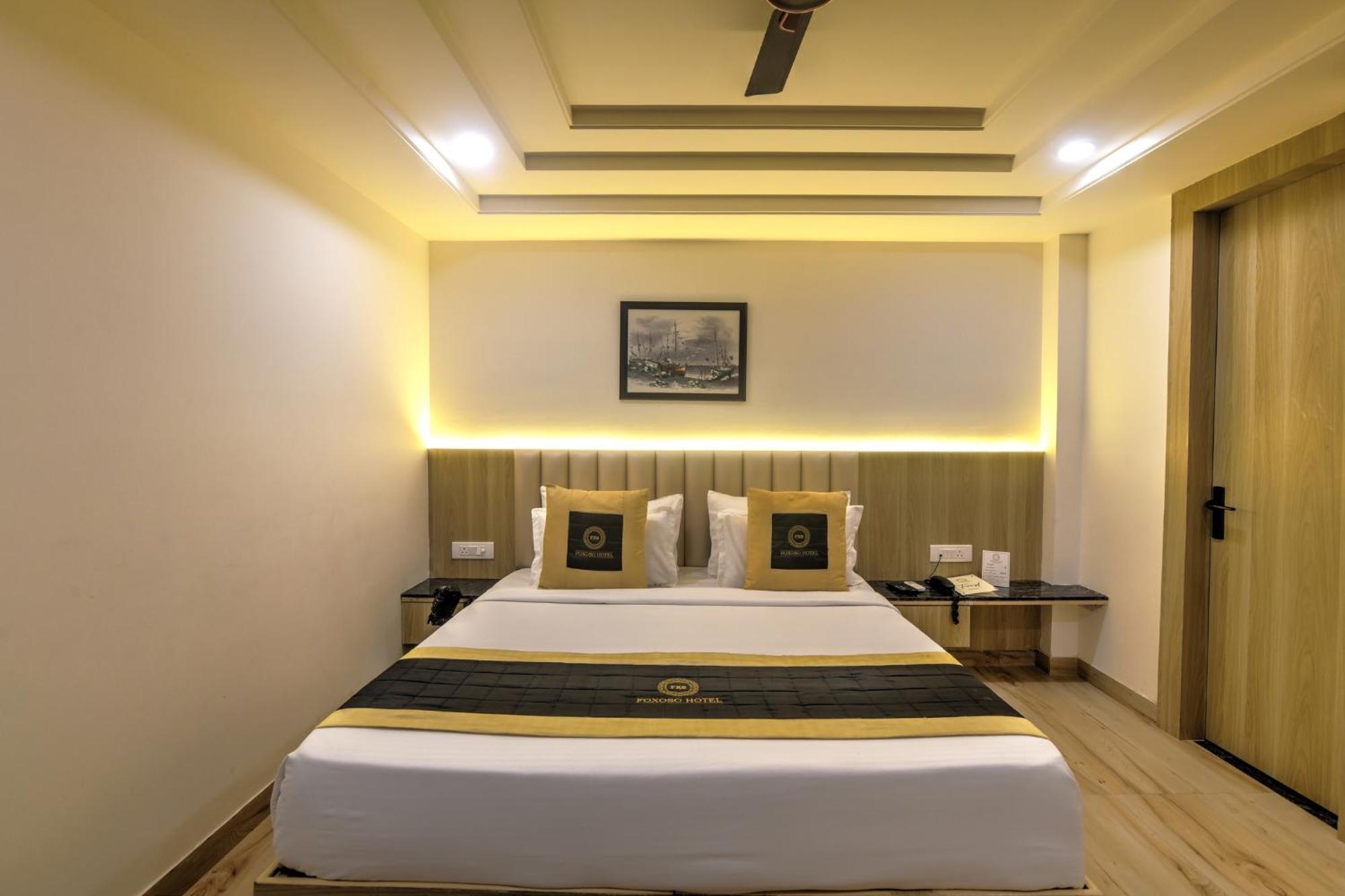 Foxoso Venue Hotel, Delhi Airport Hotel