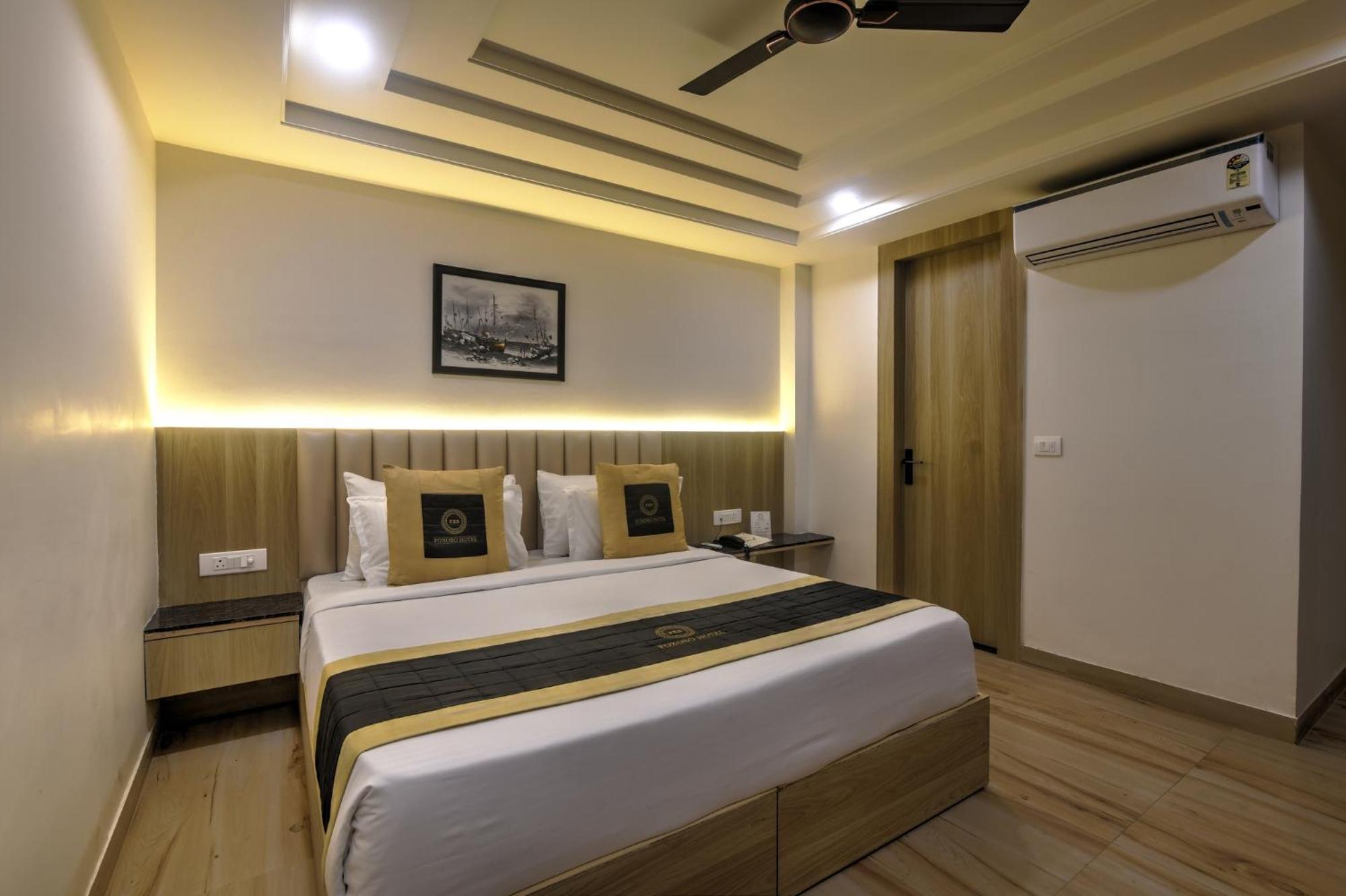 Foxoso Venue Hotel, Delhi Airport